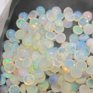 6mm ethiopian opal round cabs
