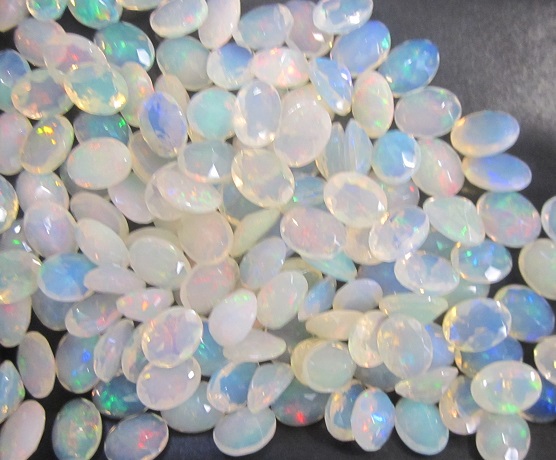 8x6 Ethiopian opal faceted oval