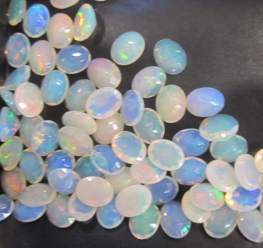 9x7 Ethiopian opal faceted oval
