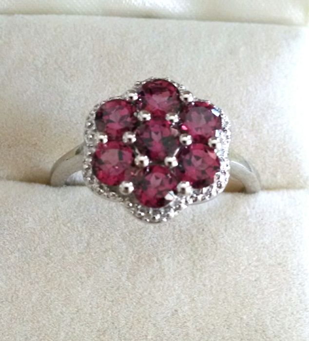 Garnet cluster flower ring