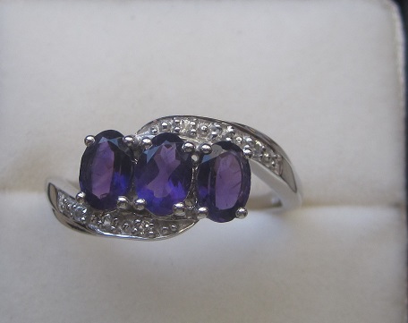 Gold Ring With Amethyst, w.Topaz