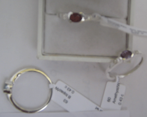 Gold Ring With Garnet & White Topaz