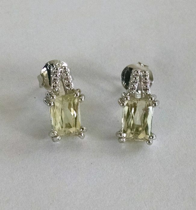 Lemon quartz earring with false beads