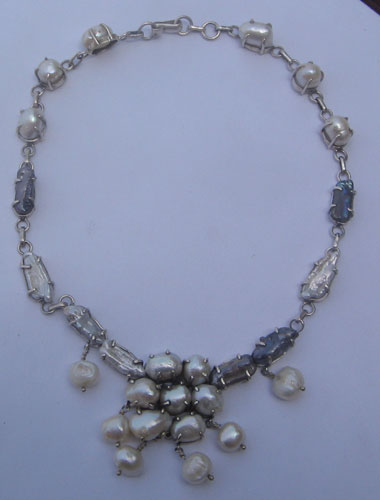 Pearl tumble bead necklace