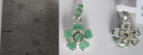 Pendant With Emerald