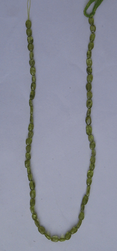 Peridot plain oval beads 6x8mm