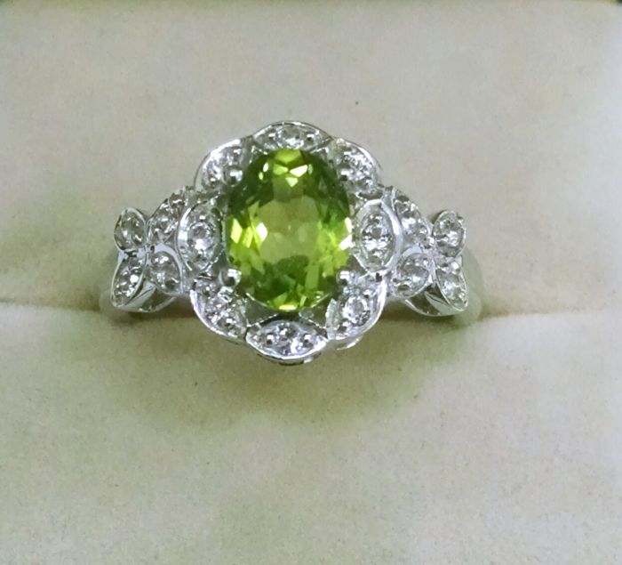 Peridot solitaire ring