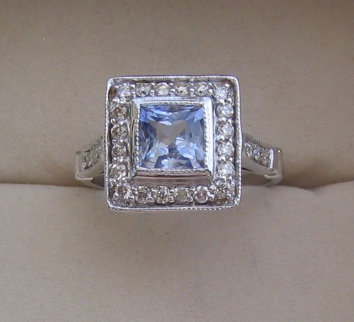 Ring With Diamond & Blue sapphire sq.cut