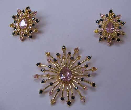 Set With Multi Sapphire and pink Zircon