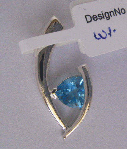 swiss blue topaz Sterling Silver Pendant